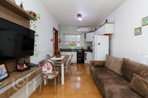 Image 4 - 859727