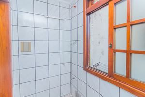 Image 19 - 859738