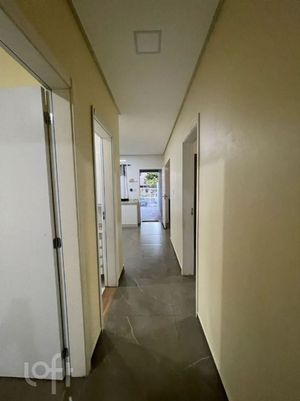 Image 6 - 859743