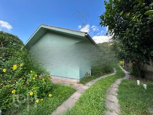 Image 5 - 859765