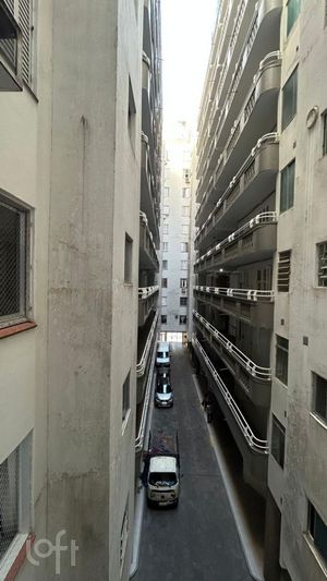 Image 18 - 859768
