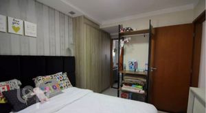 Image 17 - 859774