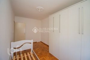 Image 8 - 859775