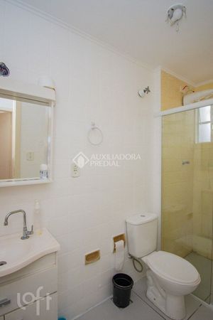 Image 9 - 859775