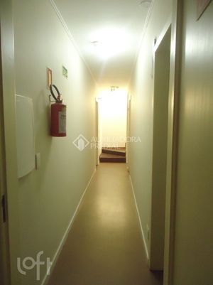 Image 8 - 859781