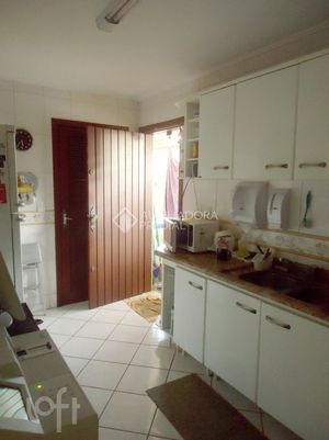 Image 2 - 859781