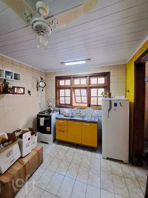 Image 24 - 859794