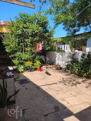 Image 21 - 859799