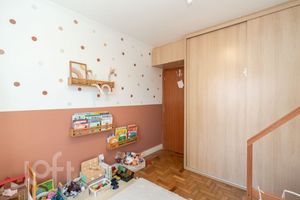 Image 6 - 859819