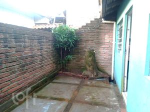 Image 11 - 859837