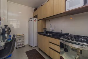 Image 10 - 859892