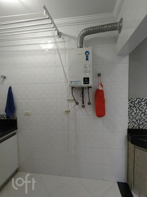 Image 23 - 859900