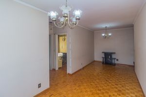 Image 3 - 859935