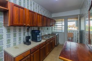 Image 15 - 859935