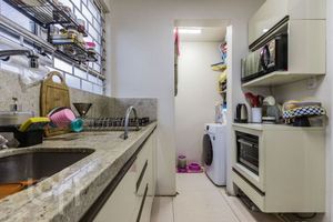 Image 4 - 859951