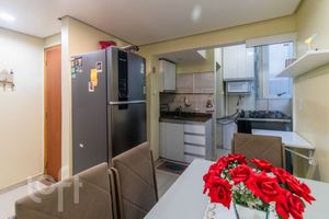 Image 4 - 859952