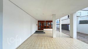 Image 42 - 859956