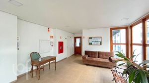 Image 41 - 859956