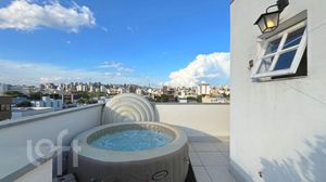 Image 8 - 859956