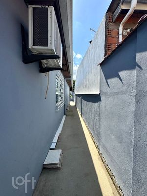 Image 27 - 859959
