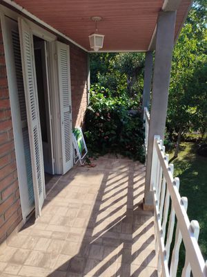 Image 11 - 859990