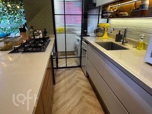 Image 6 - 860015