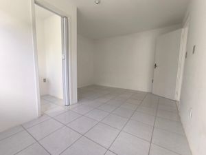 Image 6 - 860019