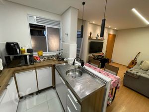 Image 1 - 860082