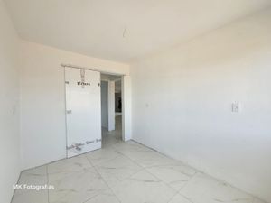 Image 8 - 860108