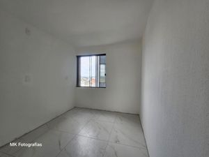 Image 11 - 860108