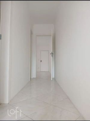 Image 6 - 860126