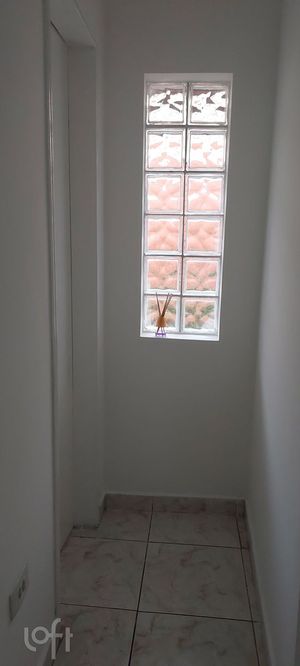 Image 12 - 860138