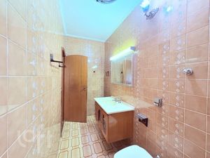Image 19 - 860230