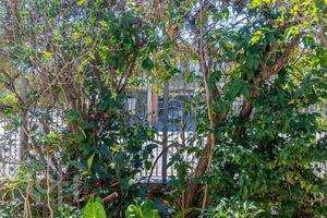 Image 14 - 860230