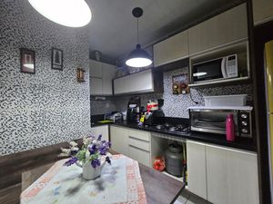 Image 10 - 860286