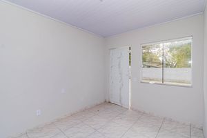 Image 3 - 860676