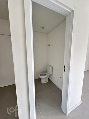 Image 19 - 860703