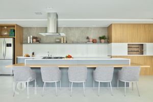 Image 32 - 860703