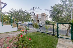 Image 49 - 860734