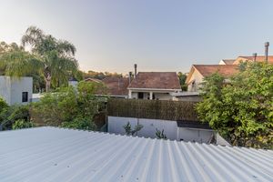 Image 26 - 860734