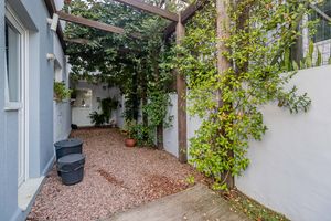 Image 44 - 860734