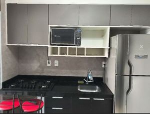 Image 8 - 860744