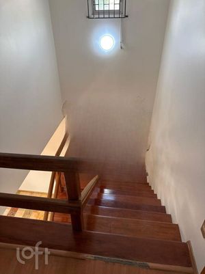 Image 6 - 860746