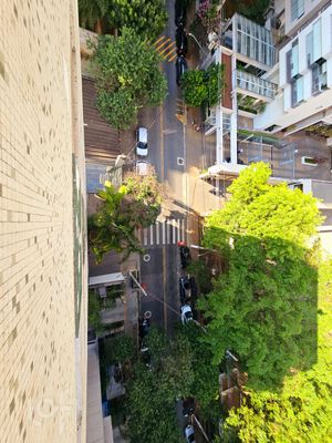 Image 18 - 860770