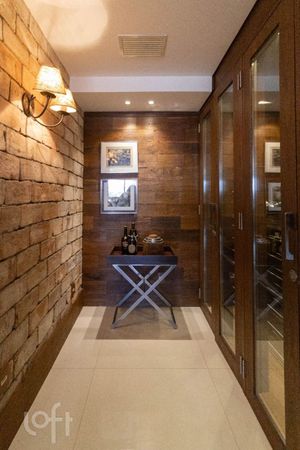 Image 13 - 860795