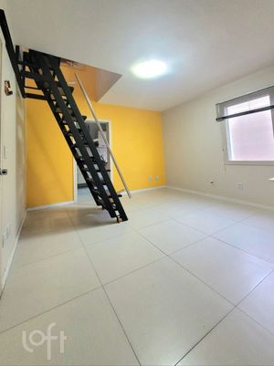 Image 35 - 860927