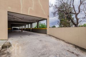 Image 37 - 860959