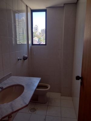 Image 4 - 860981