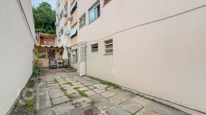 Image 14 - 861033