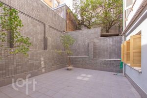 Image 30 - 861041